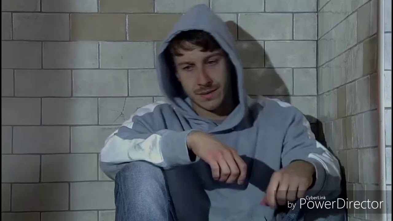 Coronation Street - Ryan Gets Beaten Up By A Evil Police Officer (8th October 2018)