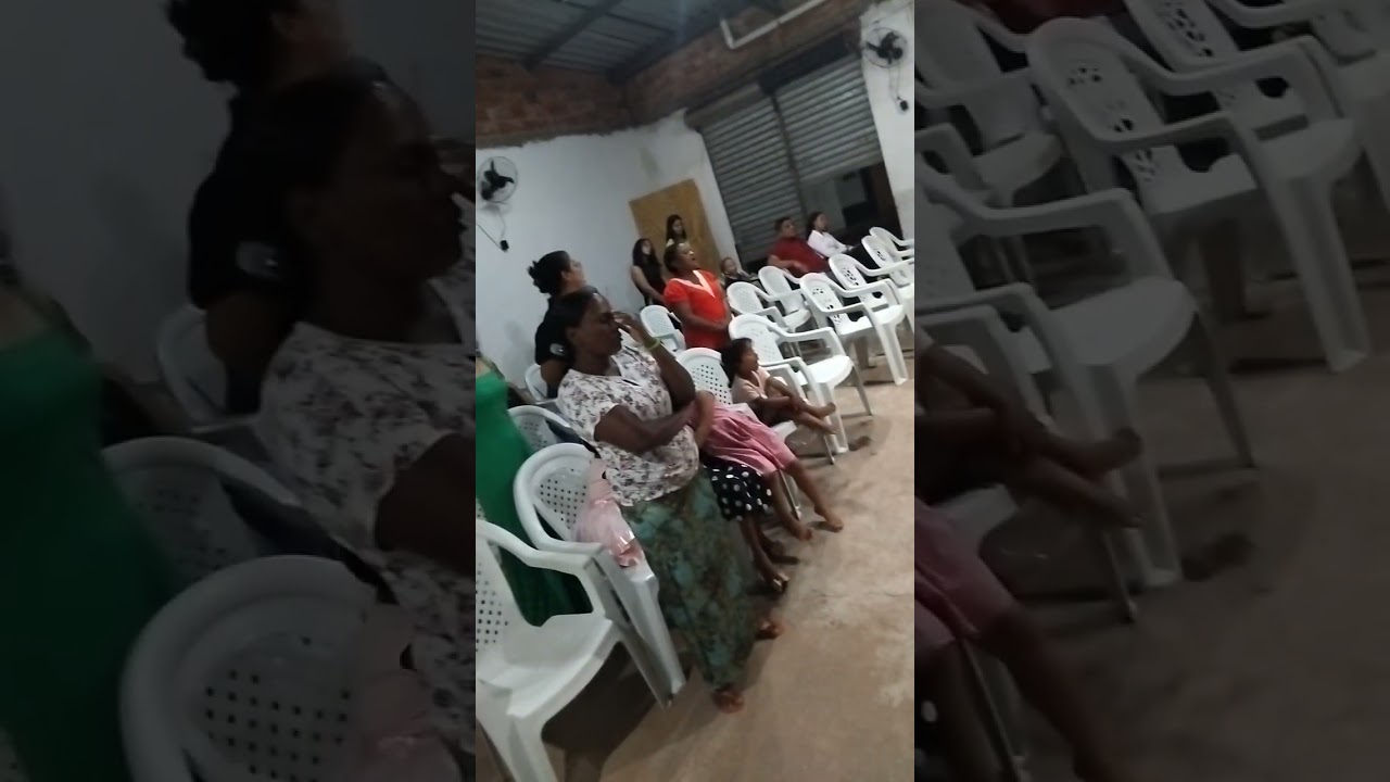 Vamos adorar ao Senhor 
