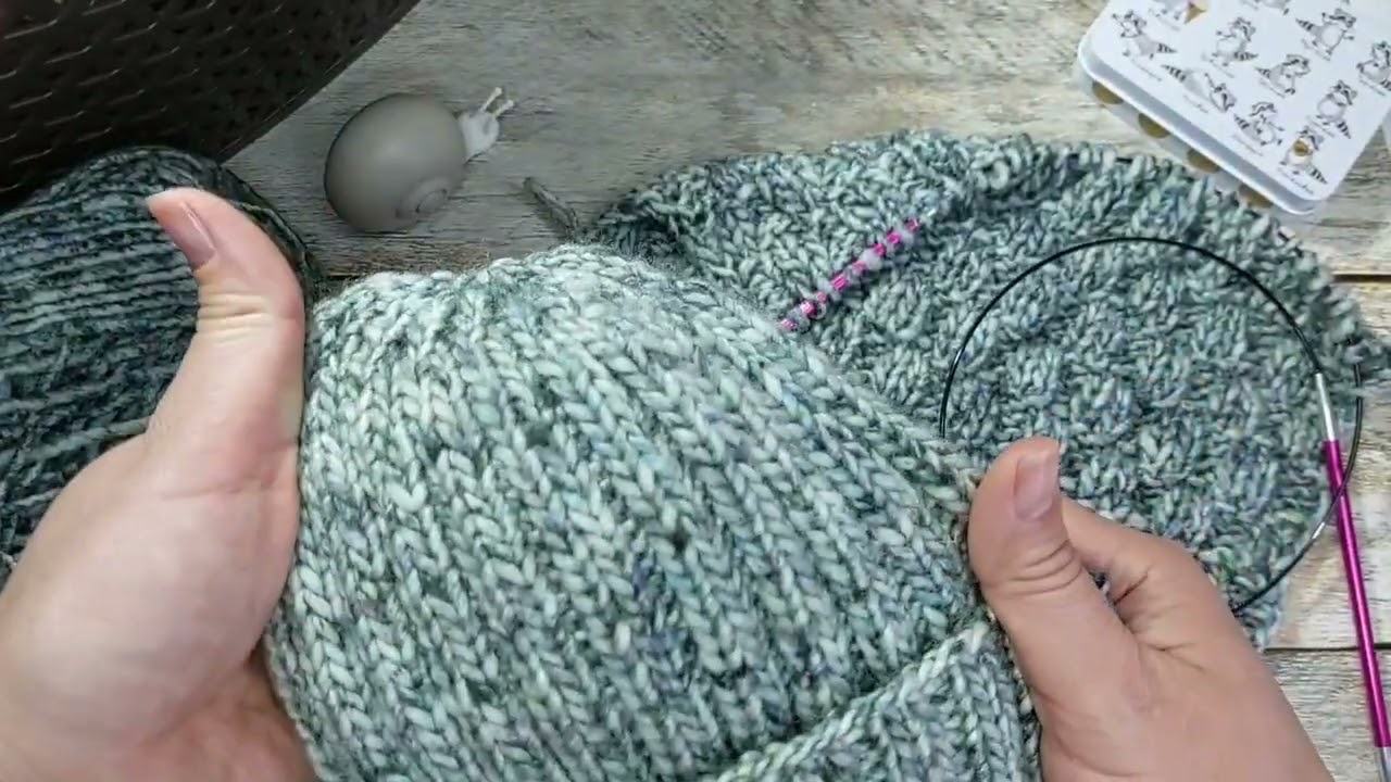 Небольшая вязальная сводка. Что-то мне всё не так. Как с этим бороться. Одни роспуски.