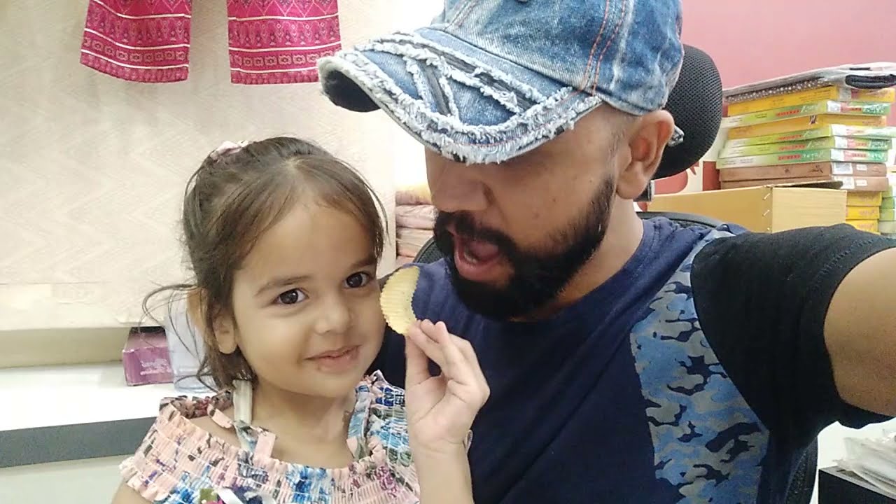 chips masti video 😋😋😋#funnyvideos #mastitime #khushiSpecial