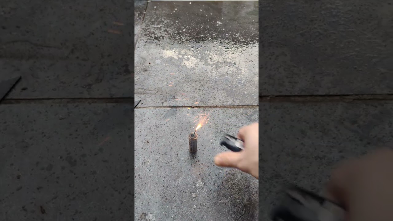 Knetter rotjes Action vuurwerk afsteken 🎆🎆