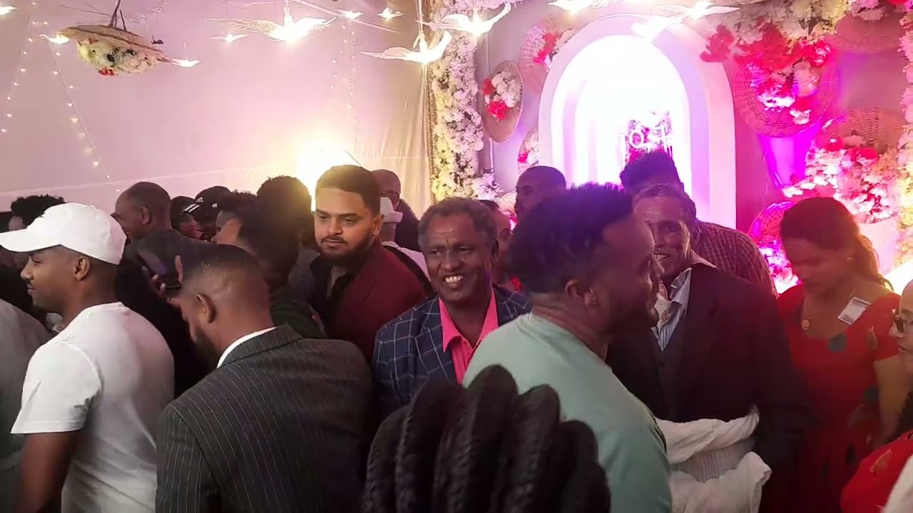 Arega kahsay des zbl guayla tigrgna music wedding live 2016
