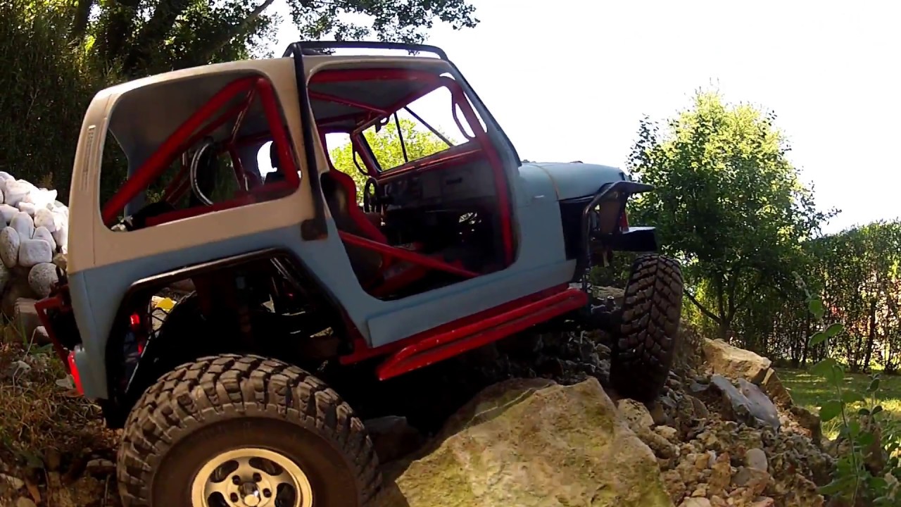 JEEP YJ SCALE RC CRAWLER 1/10