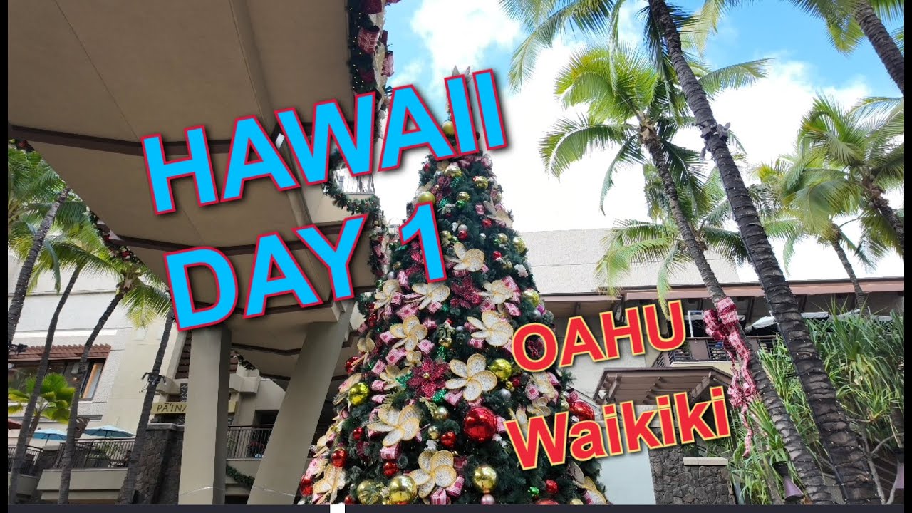 We’re in Hawaii! 🌺 Eating at Liliha Bakery, Shave Ice, and Waikiki Beach