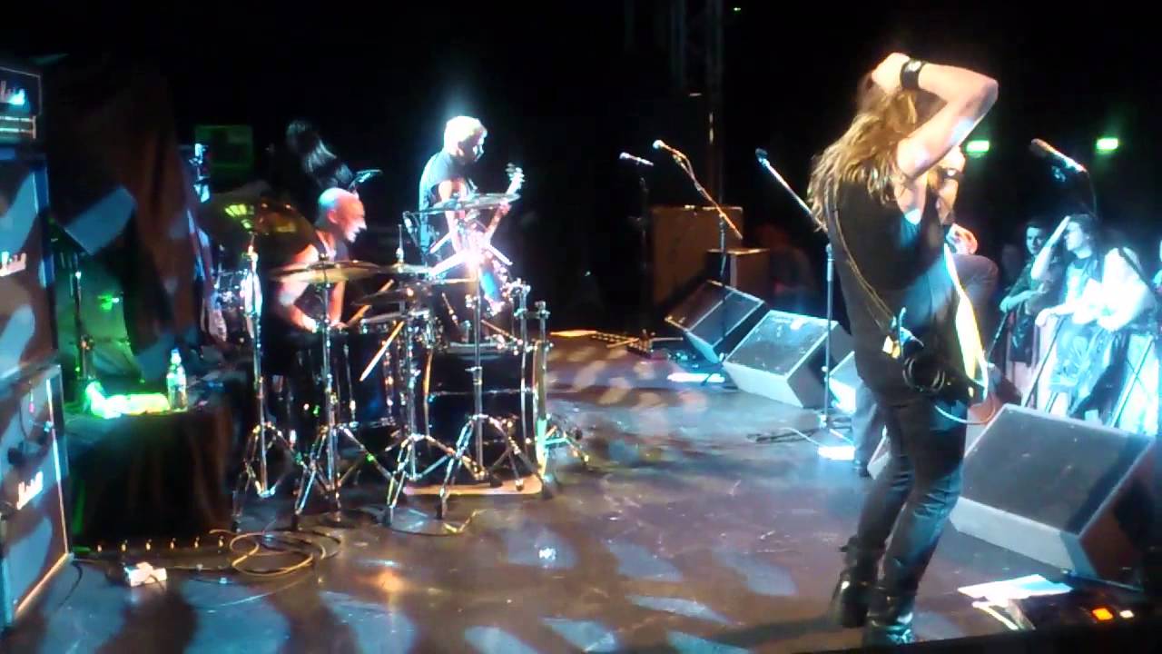 Stormzone - Side stage recording - full show supporting Saxon in Preston, UK