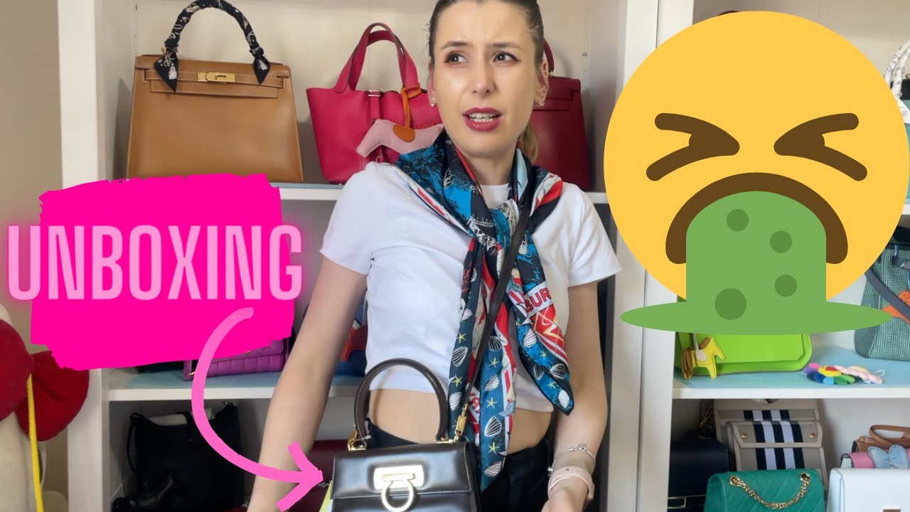 MOULDY Bag Unboxing? 🤢 Vintage Ferragamo Gancini Top Handle Bag