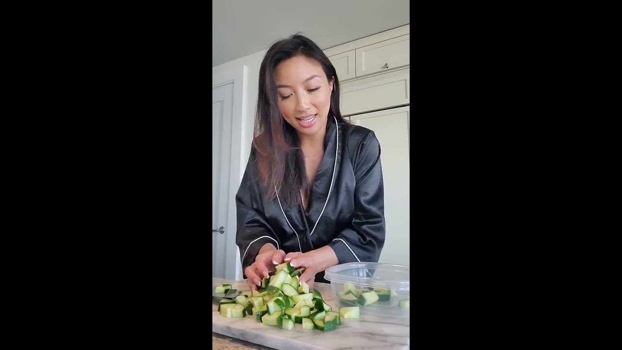 Jeannie’s Easy Cucumber Salad Recipe