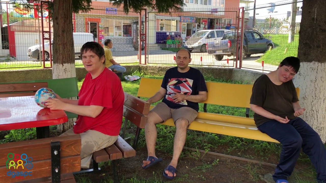 Centrul de Recuperare și Reabilitare a Persoanelor cu Dizabilități Condorul Bacău