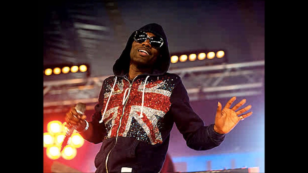 Wretch 32 - Hold Me Back (Evian Christ Freestyle) #Wretchercise