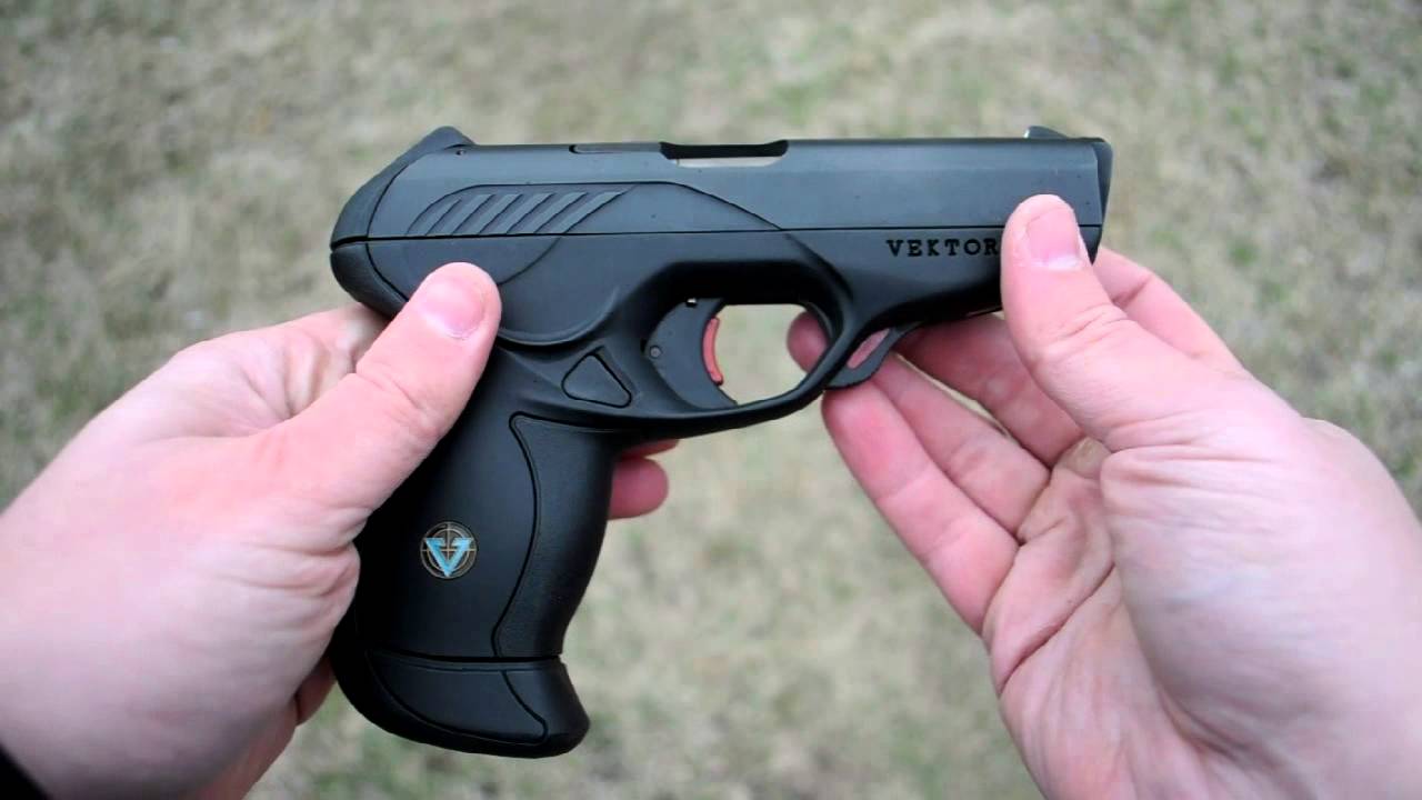 Shooting; Vektor CP1 - a cool South African 9mm