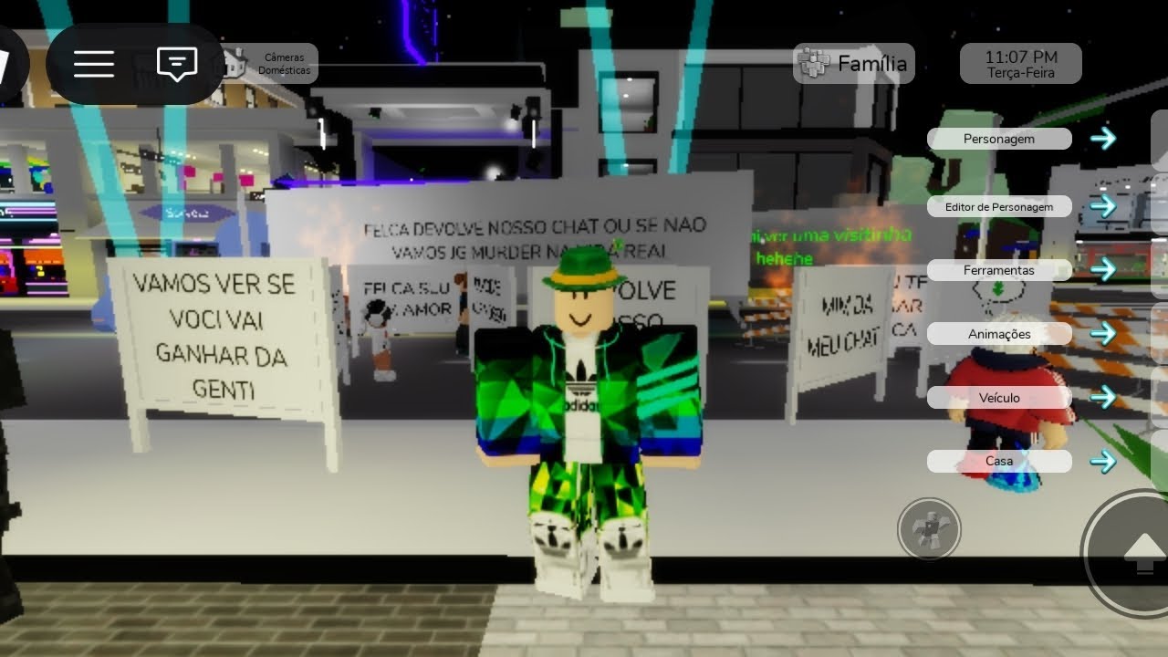 O Roblox tirou o chat e olha no que está acontecendo