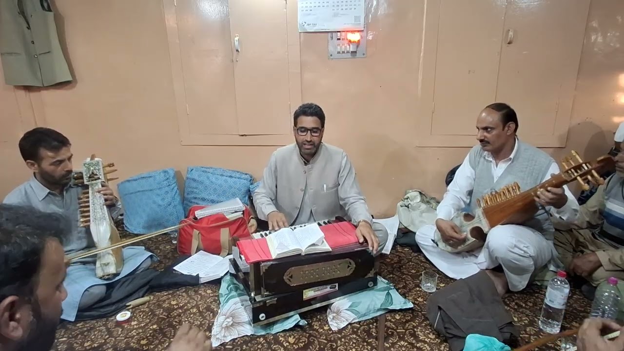 Latiyai eid cham aaz rooz yatiyai//Ahmad soab batwyr//Mehraj sopori #sufimusic #sufibaeth 