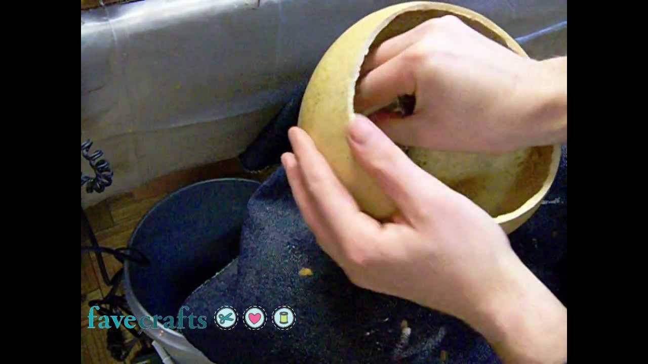 Cleaning the Interior of a Gourd