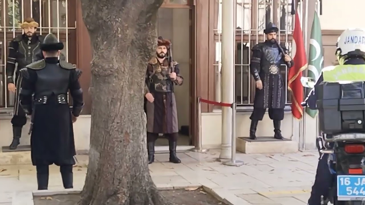 interesting activity Usman Ghazi son of artughul ghazi Guards change activity live today#fouryoupage