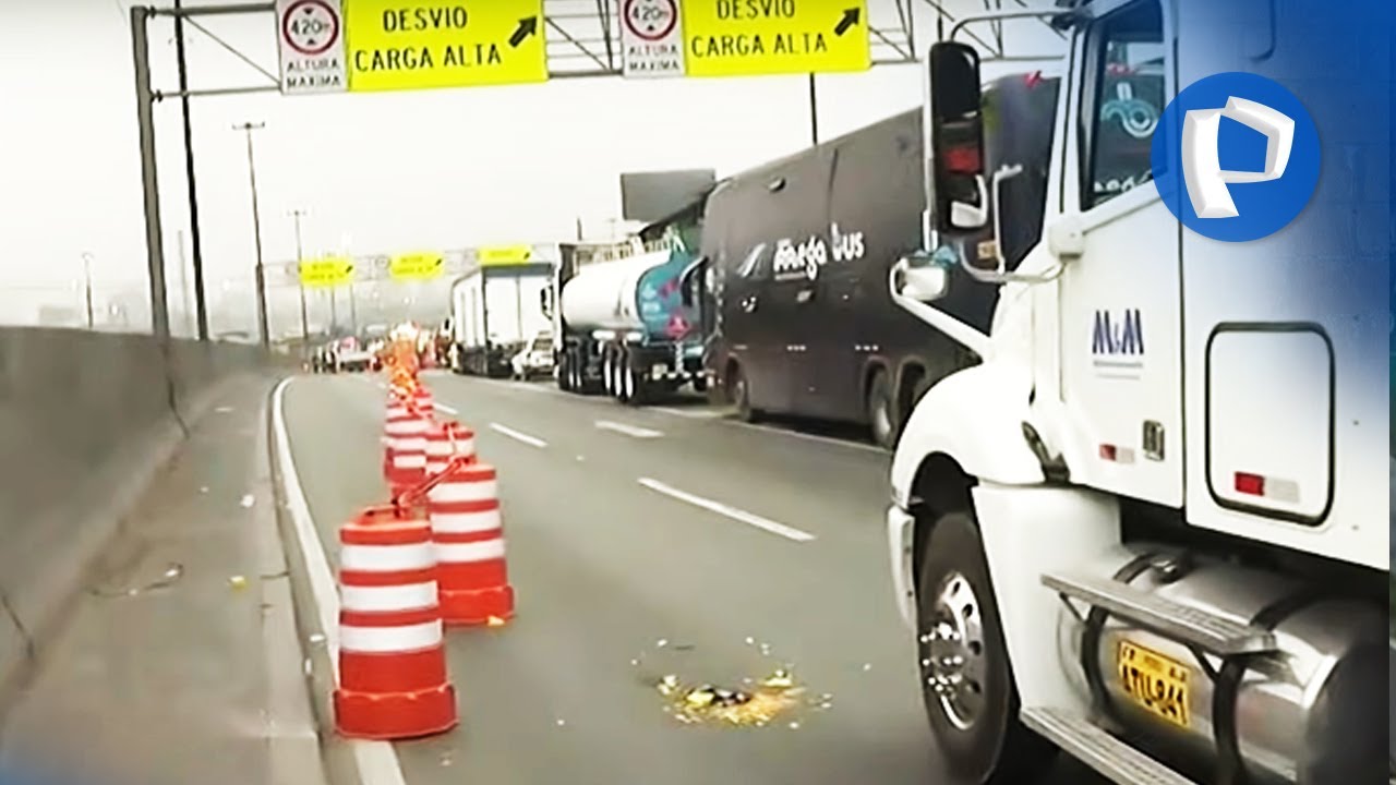 Así se realiza el cierre nocturno en la Vía Evitamiento por obras en puente Ricardo Palma 2