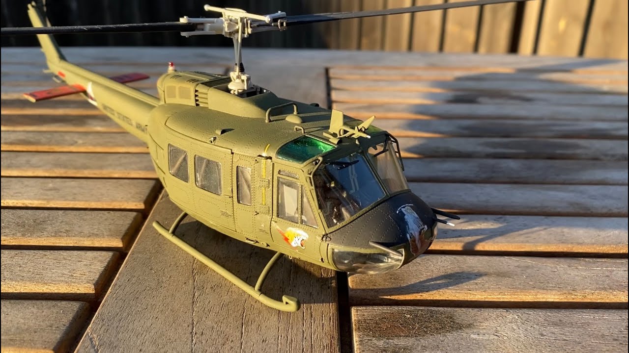 Kitty Hawk UH-1D 