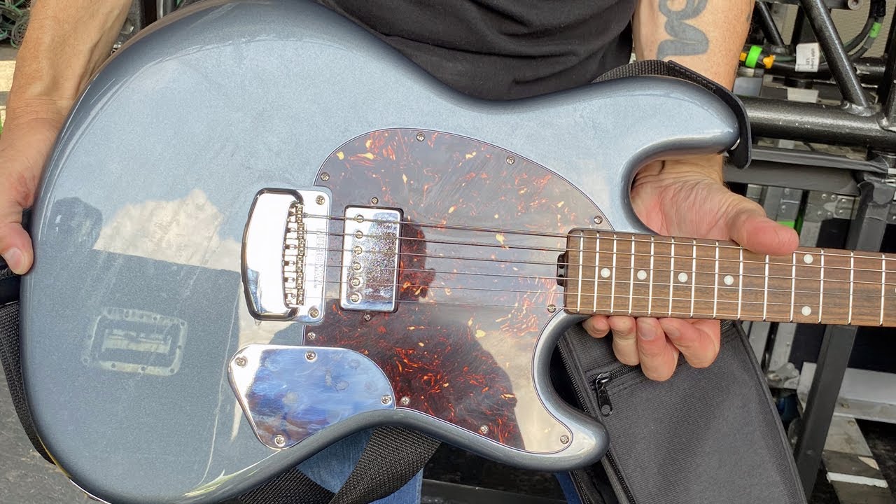 Stephen Egerton's (Descendents) Signature StingRay | Rig Rundown Trailer
