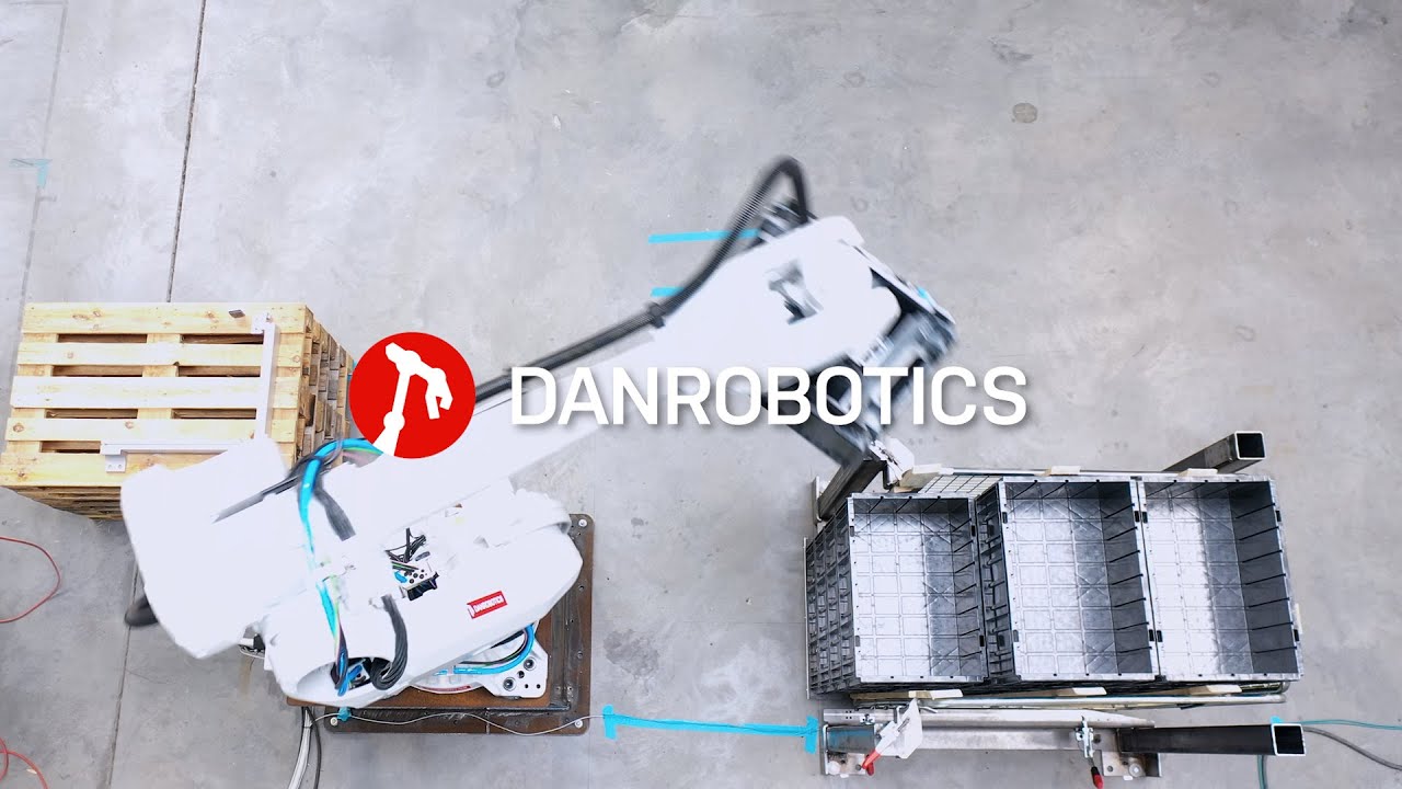 Udtagnings- og indlagringsrobot til AutoStore – en del af Danrobotics’  logistikprojekt for thansen