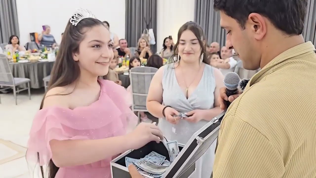 https   youtu be MCjcTL27vg4 si=zToQthyvALXhQSQH English