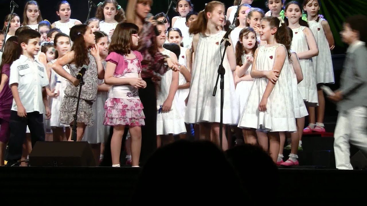 Piccolo Coro Mariele Ventre - Saggio 2011 - 10