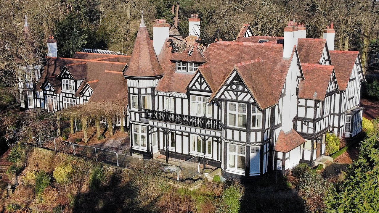The Hunters Luxury ABANDONED MANSION worth over $3million with everything left inside