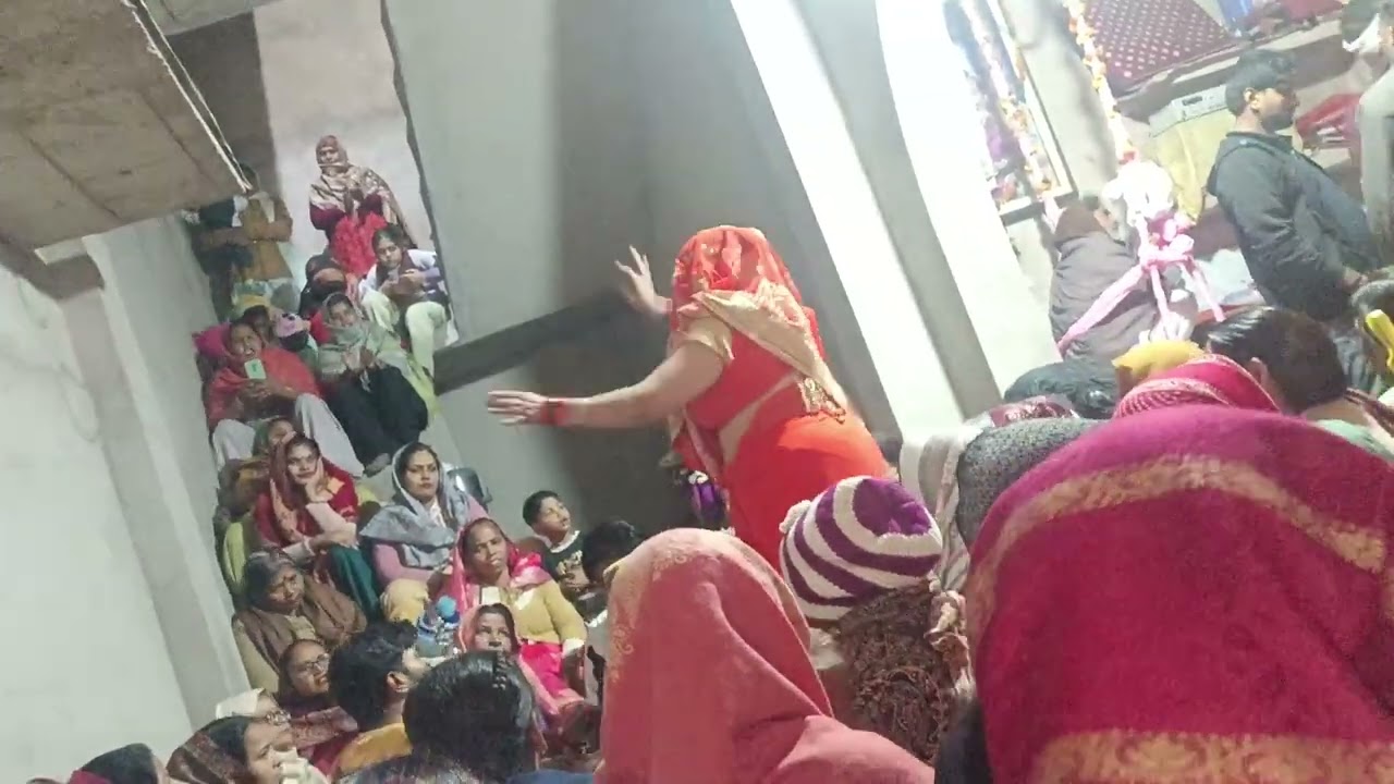 Dance song 😹#youtubeshorts #viralvideo #shotfeed #viralshort #viralsong #viralshorts #vlogging 