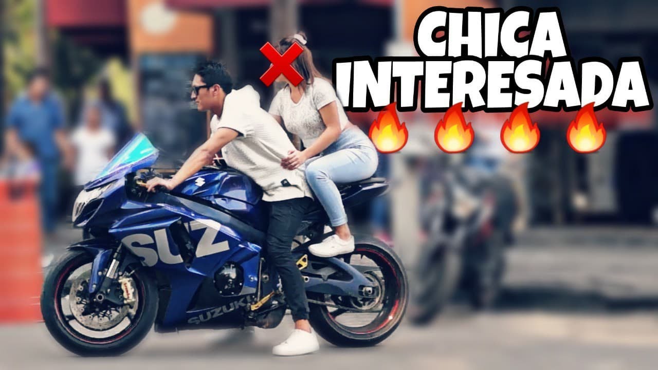 Cae CHICA INTERESADA con MOTO DEPORTIVA Suzuki GSXR 1000 | JARCK