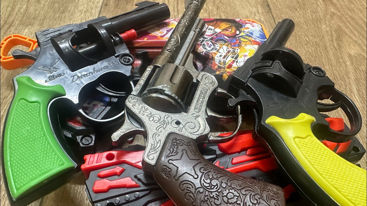 GUN  COLLECTIONS !!
