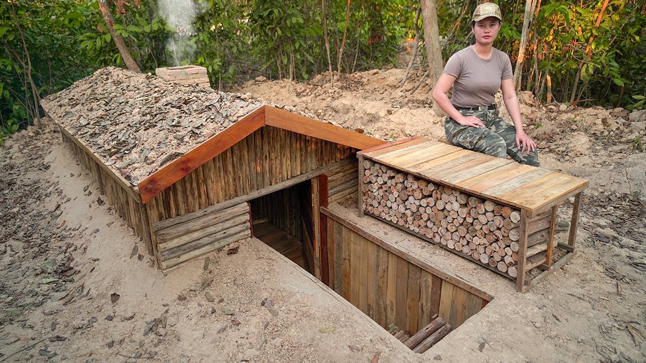 I Built Warm and Waterproof Waiting for Rainy Season | hiding alone in dugout shelter
