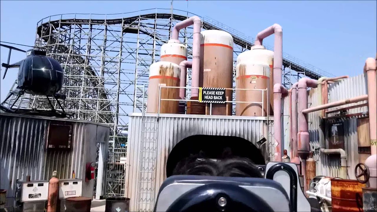 Canada's Wonderland: Backlot Stunt Coaster / On Ride POV / July 11, 2015