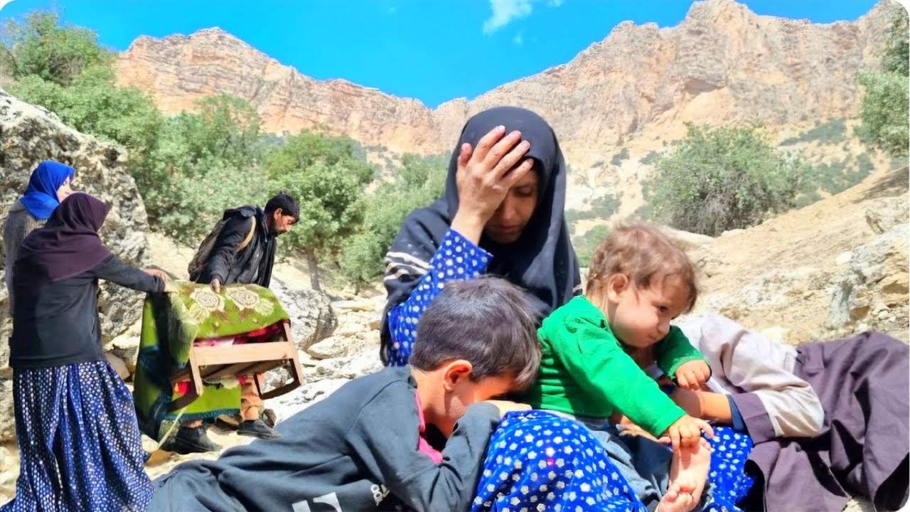 Single Mother:⛰️ Ashraf's Efforts to Build a Future for Her Children; Nomadic Life
