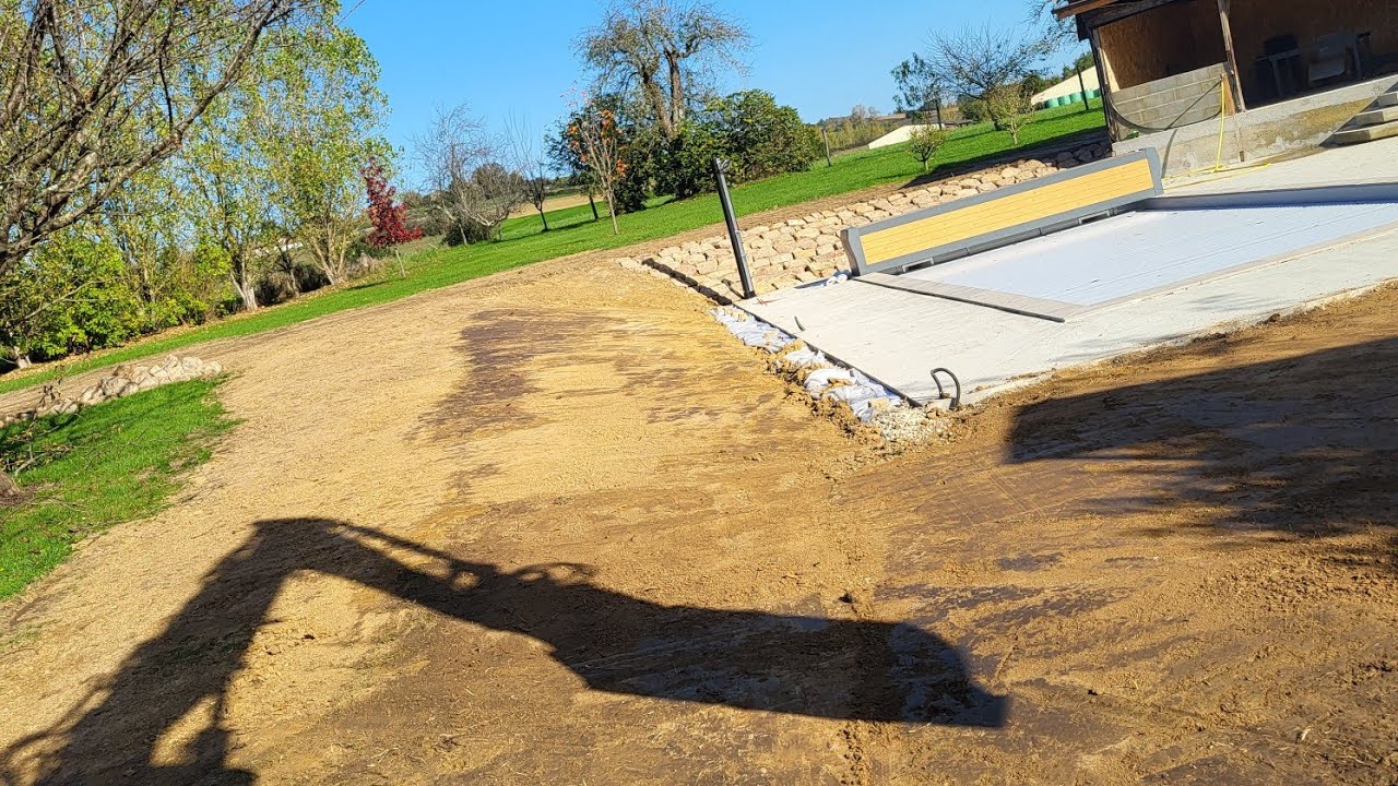 finition chantier talutage / création d'une noue.
