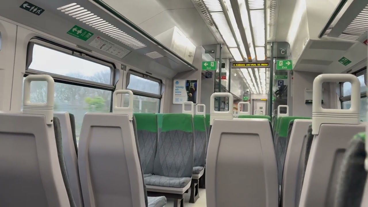 Great Western Railway 165108 Thames Turbo onboard journey on 23/12/2025