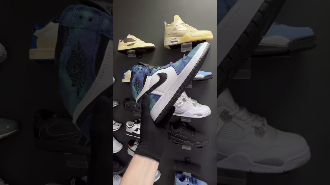 За вас мы не можем сделать выбор🤗 #nike #sneakers #кроссовки #kick #shoes