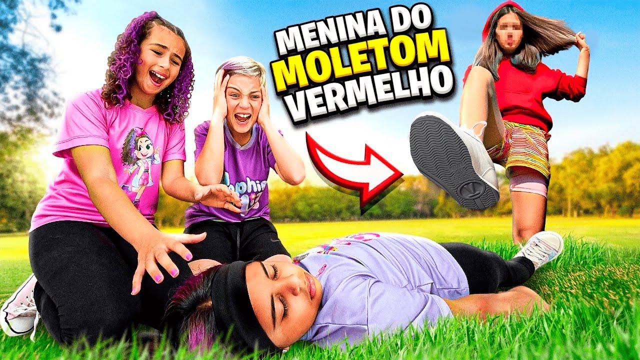 FOMOS PERSEGUIDAS NA SAÍDA DA ESCOLA PELA MENINA DO MOLETOM VERMELHO! *o pior aconteceu!