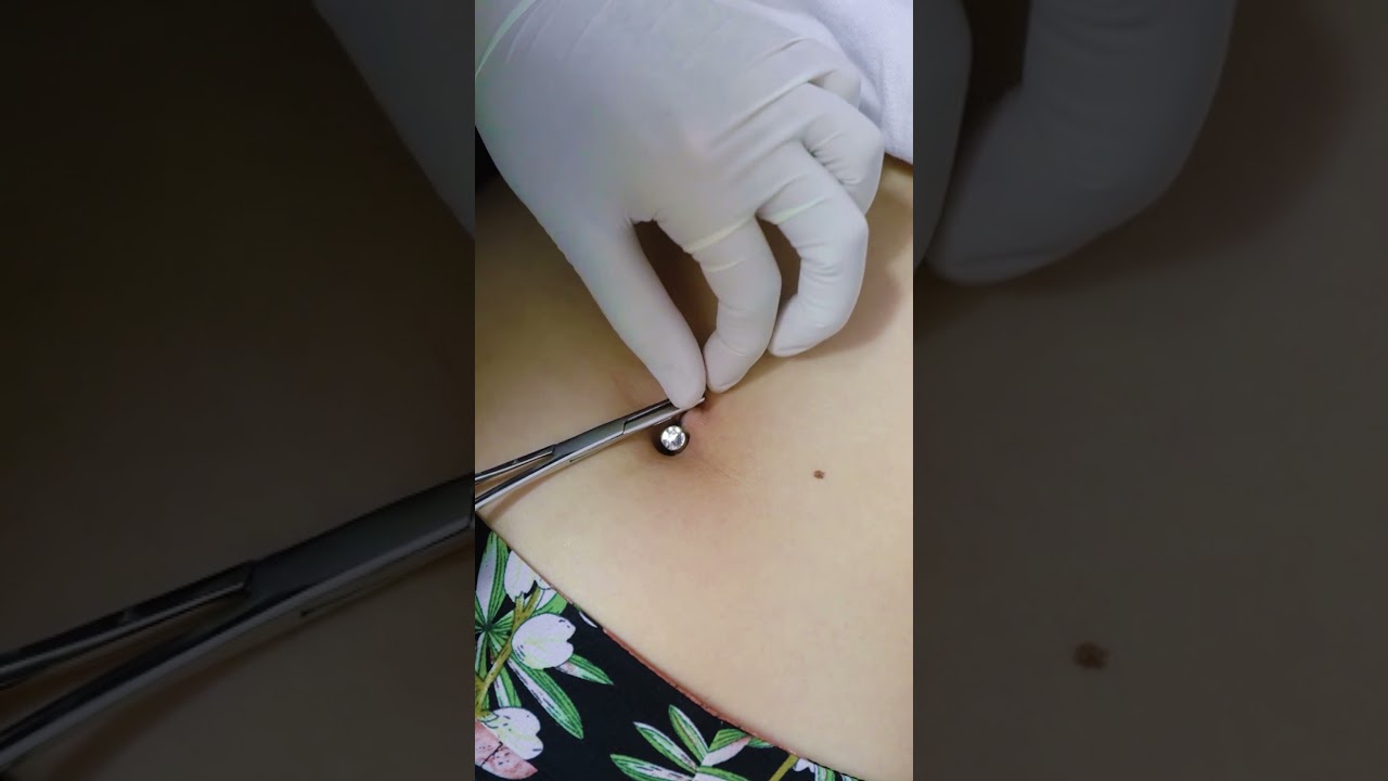 Tindik Pusar/Udel - Belly Piercing