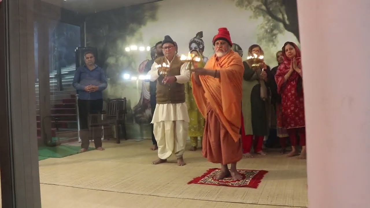 \ramanreti ashram\11.02.2026 sri yamuna aarti brahmand ghat