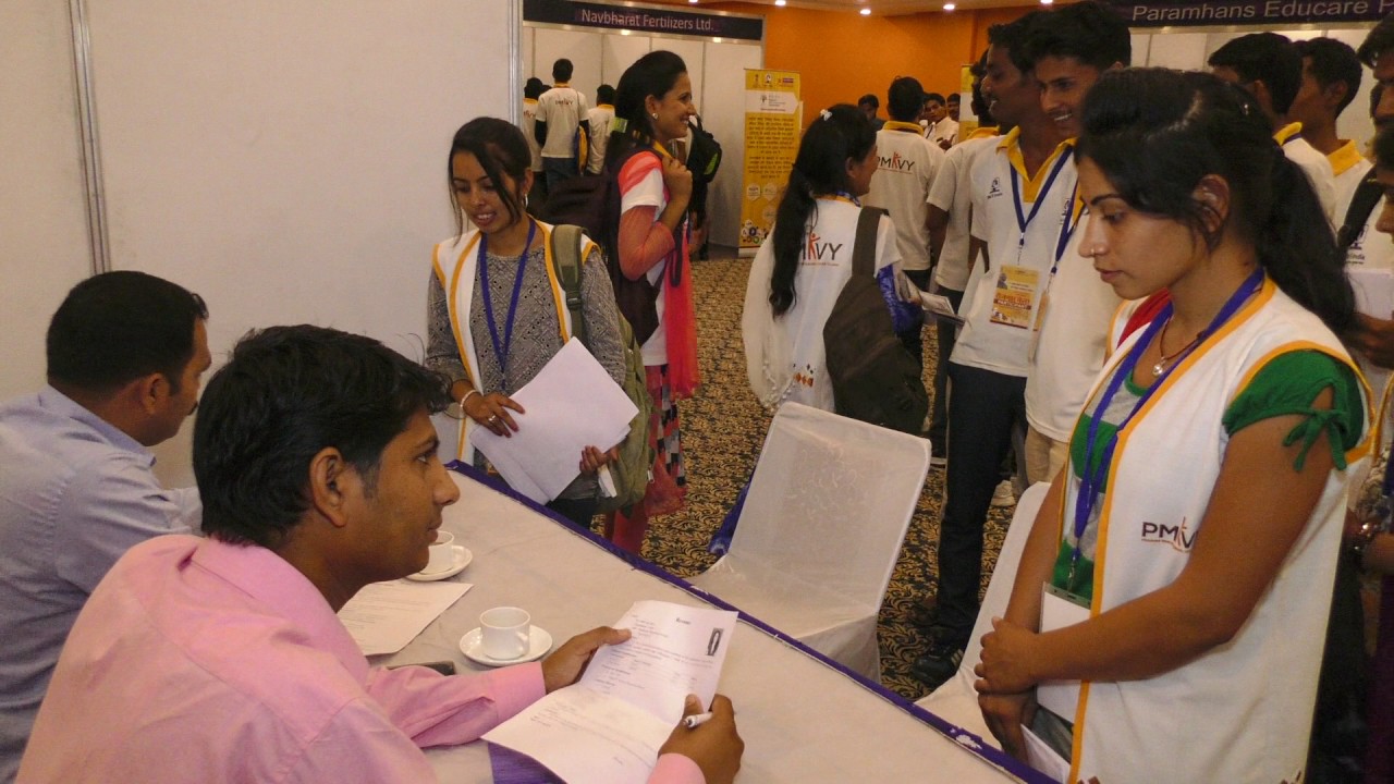 Interview Session by Reliance Retail at Job Fair on 7th May 2017