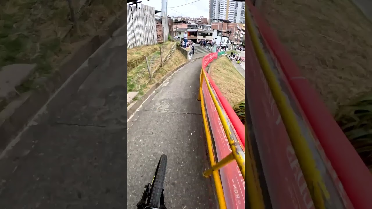 Bike Track Through The Streets 🤯