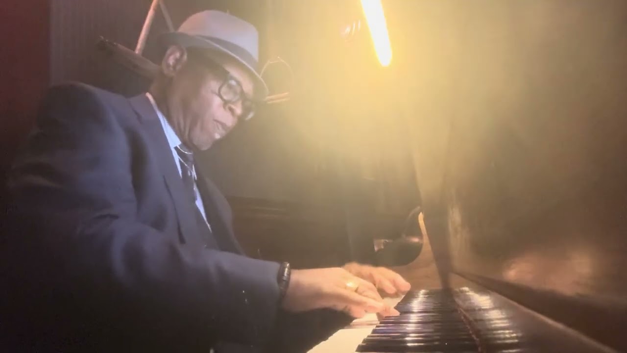 Moondance - Classics on Piano by Herman Lee