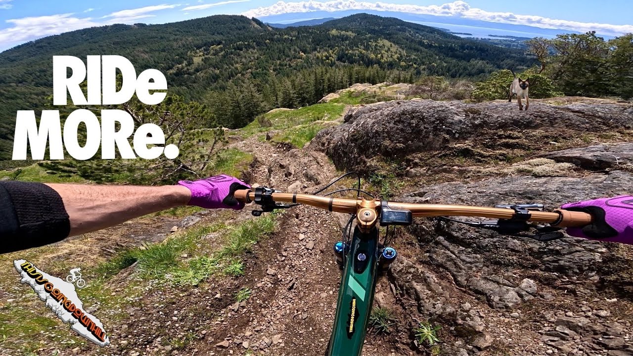 Mountain Biking on Vancouver Island - RIDe MORe.