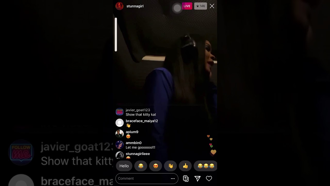 Stunna girl on live while in the studio