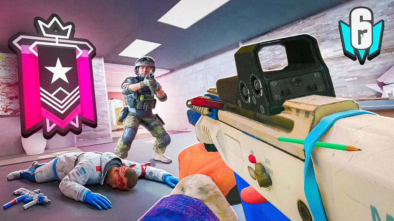 Доминирование в профессиональных тренировочных матчах по Rainbow Six Mobile.