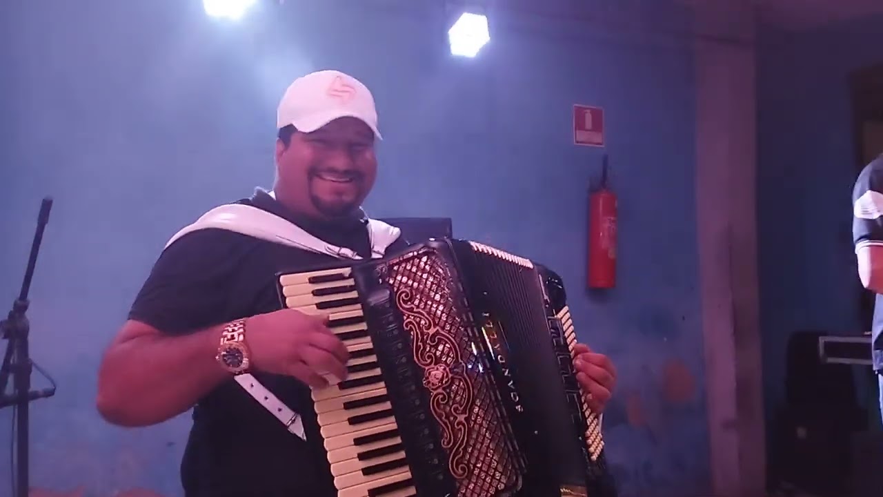 @nonaslima Dinho e nossa pisada
