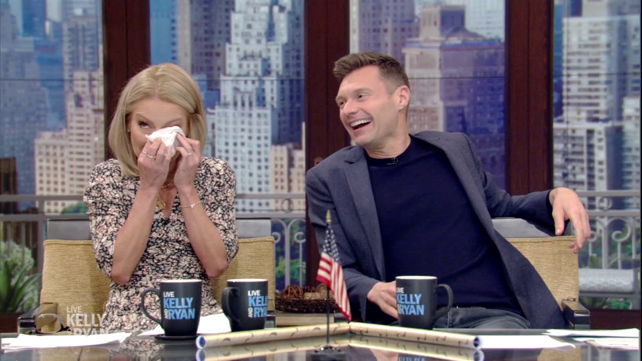 Kelly Can't Stop Laughing at JetBlue's New Pet Policy