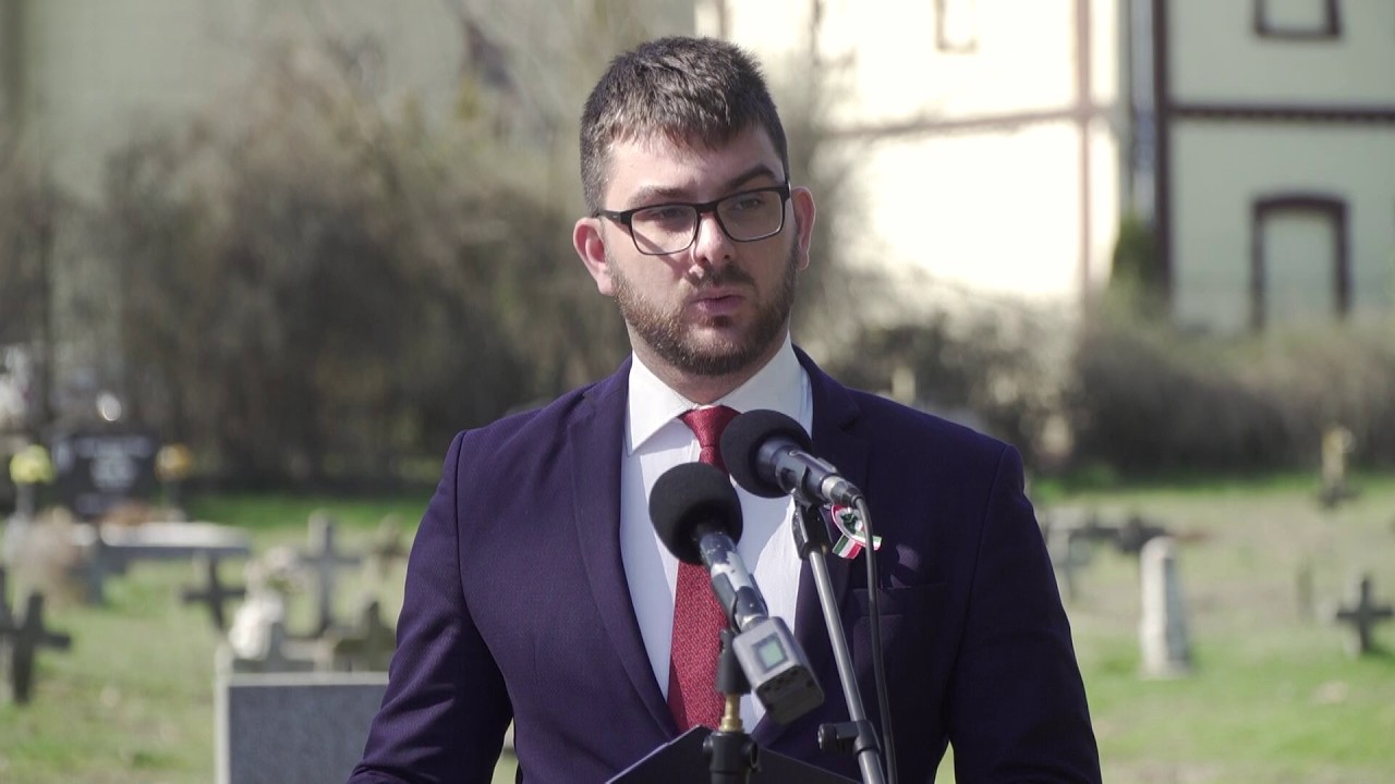 Aki tudja milyen árat kell fizetni a szabadságért, az tudja igazán értékelni a békét