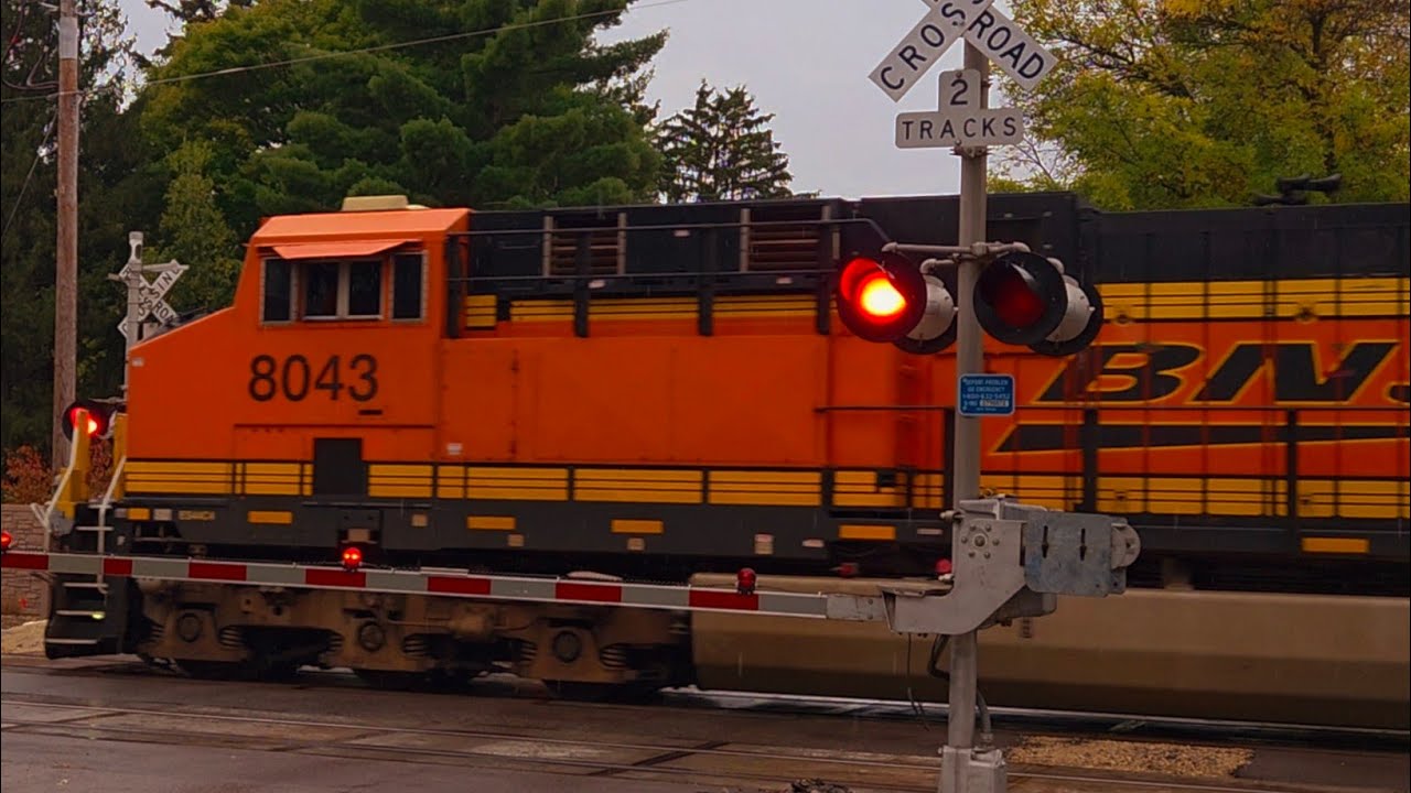 KEEP ROLLING! BNSF Doubleheader + Double-Stack Intermodal + MORE! 