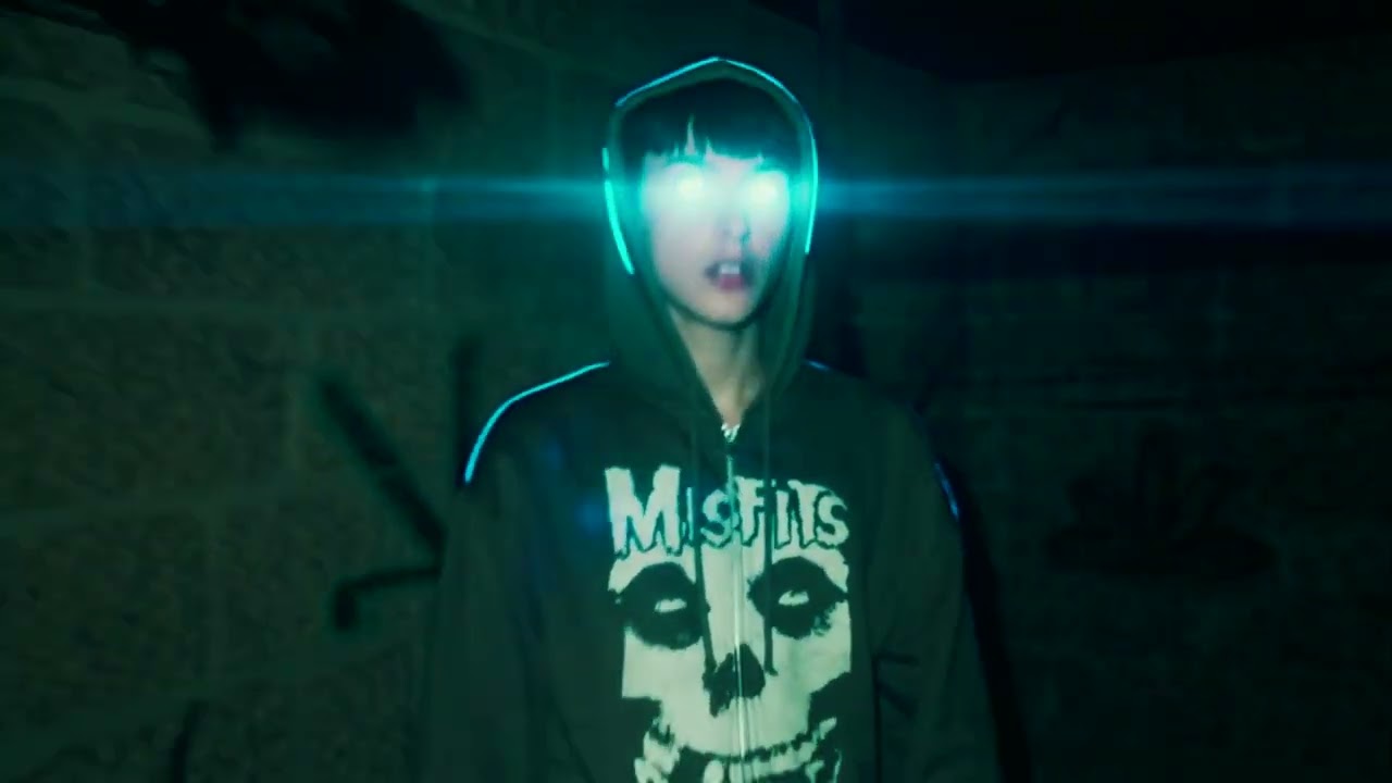 YO VOY A MATAR x (themalditto)