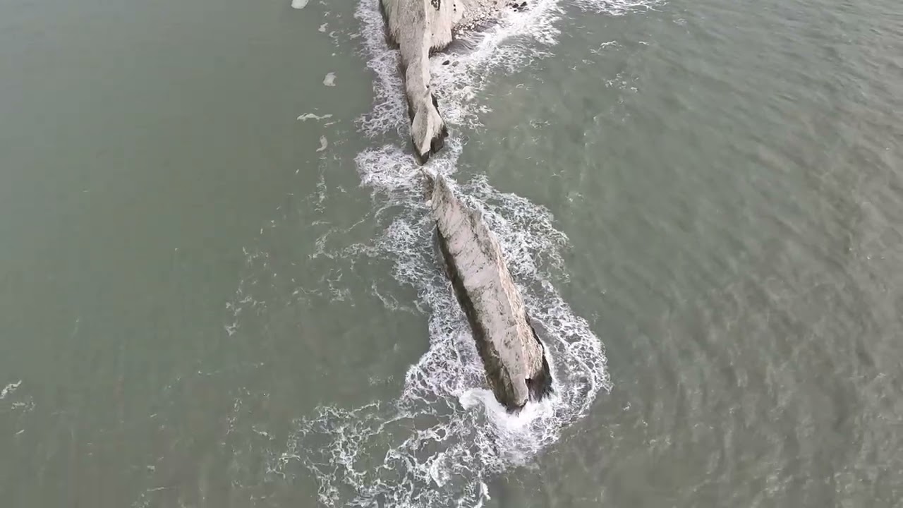New Island appears at Hurst Castle + The Needles, Carisbrooke Castle, Freshwater Bay, Bembridge Fort