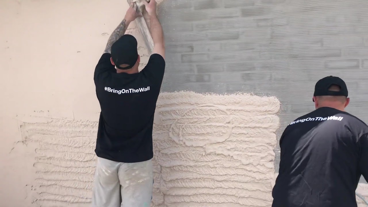 Spraying K rend , render , house rendering , coloured render , smooth , silicone